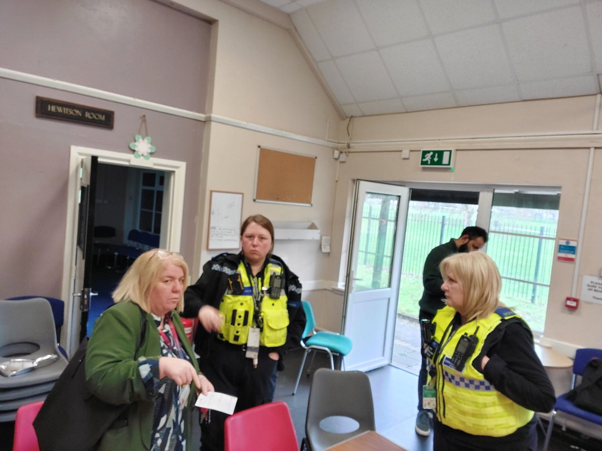 Smethwick Police tweet media