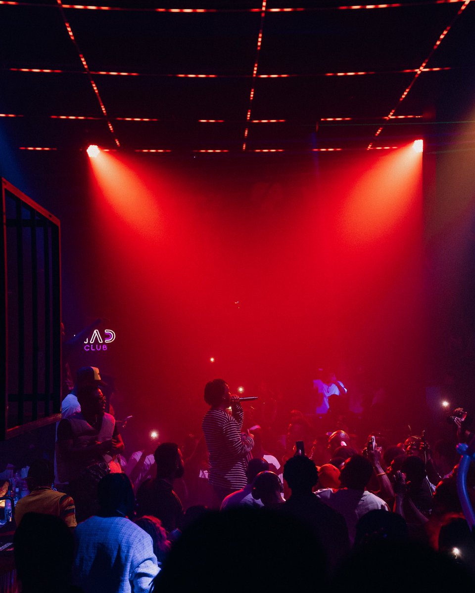 __quarm__'s tweet photo. Captured📸 @kwekusmoke_ at Mad Club. https://t.co/8tzGZpBfC2