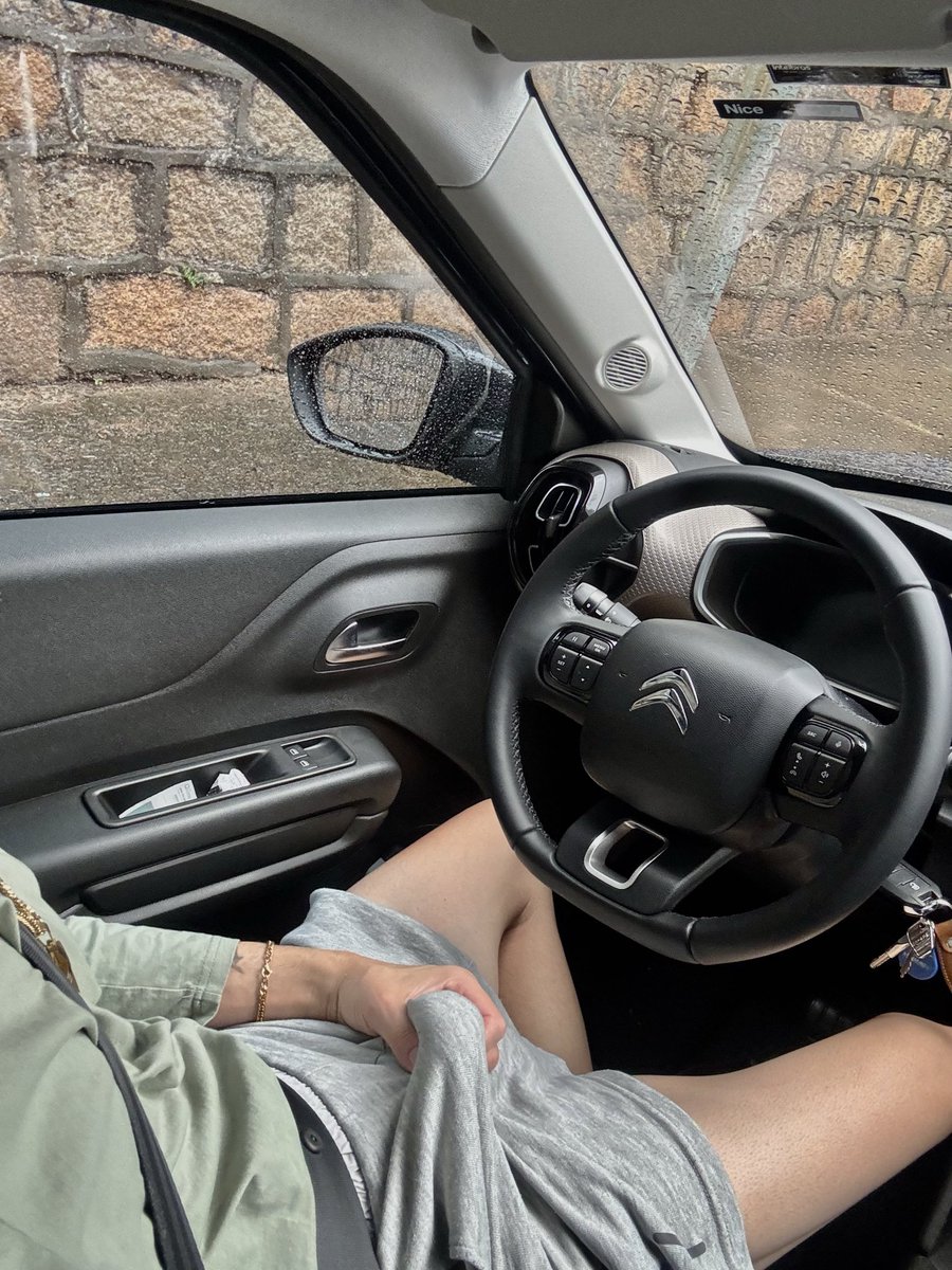 Lukassdriver's tweet photo. Dia de chuva , Uber puxado !!! Porém sempre com tesão 🍆😈🥵🚕🔥

@manjadorb @SoParaDivulgar 
@xxx_men_pt https://t.co/iXIS2ouhNY