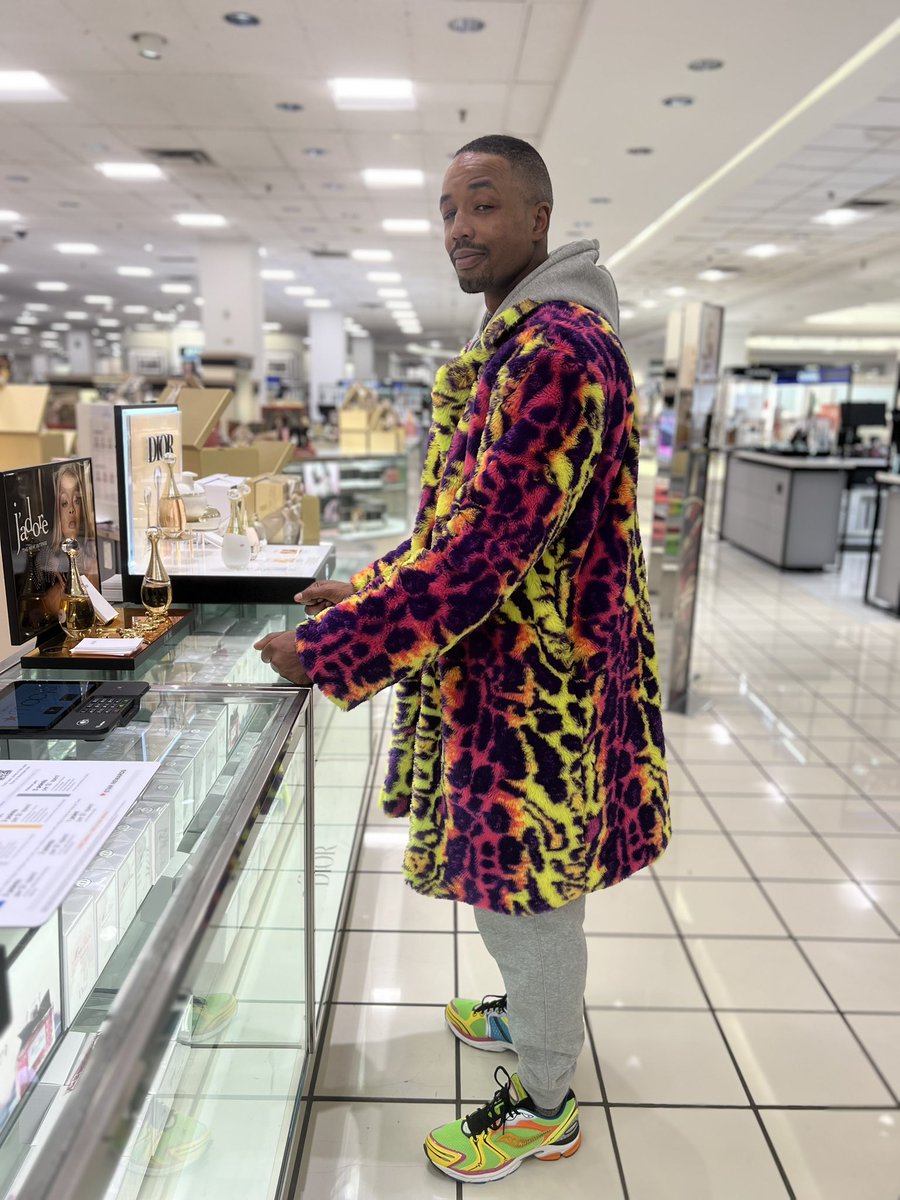 ADHD_Yadda's tweet photo. Happy Birthday to a real Playa https://t.co/bQSaMPzyUR