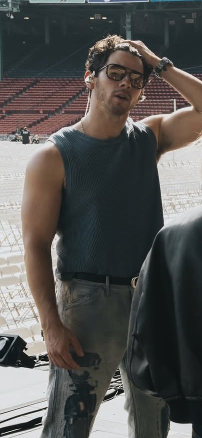 baseball brit ⚾️🦋 tweet media