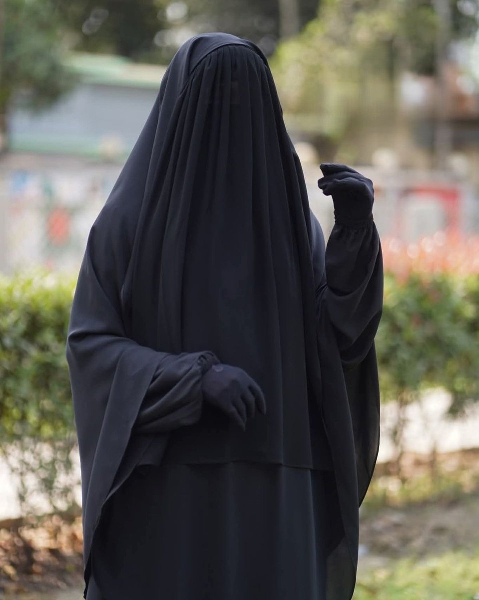 ام نور الهدى tweet media