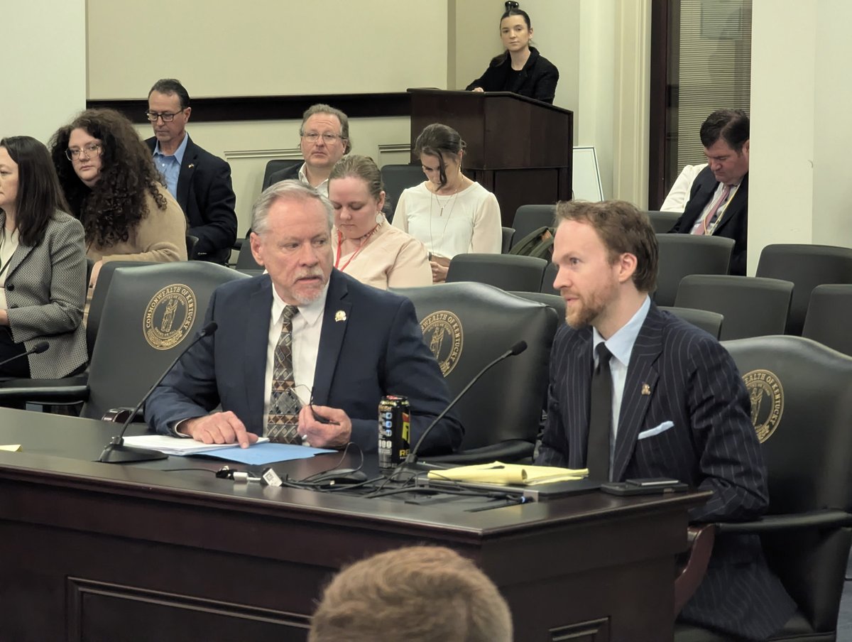 BREAKING: Kentucky House committee just passed a bill banning taxpayer-funded advocacy on ballot measures.

The vote was 16 to 1.

It already passed the Senate 28 to 9.

Anyone violating this law would be guilty of a misdemeanor.