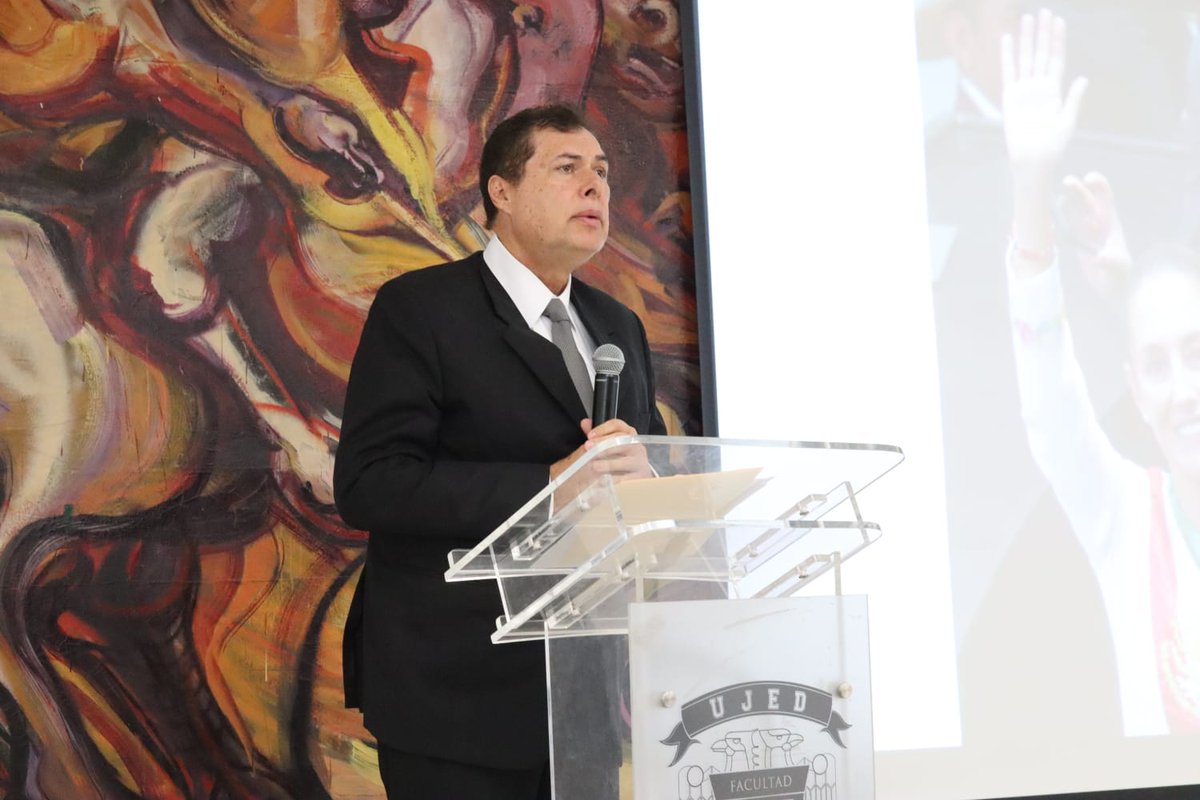 Las y los Vocales de la Junta Local Ejecutiva del INE en Durango llevaron a cabo la “Presentación de la Memoria Gráfica y Documental del Proceso Electoral Concurrente 2023-2024”,  en el Auditorio Miguel Guerrero Román de la Facultad de Derecho y Ciencias Políticas de la UJED. 🗳️