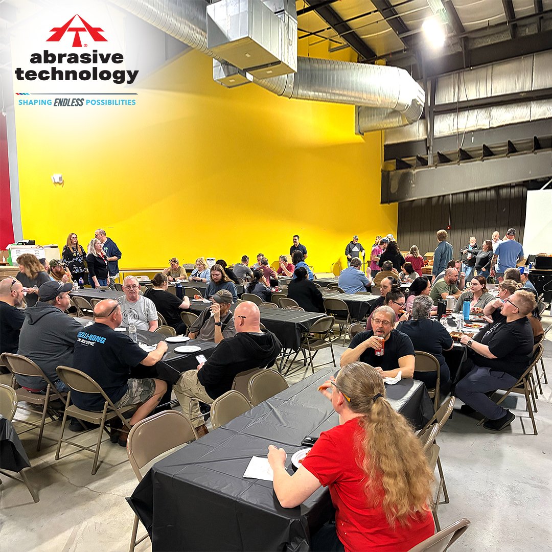 AbrasiveTech's tweet photo. #TBT to Employee Appreciation Day!Nothing brings people together like great teamwork,and great pizza. We loved taking time to celebrate the hardworking team that makes everything we do possible.From the shop floor to the office, it’s our employees who keep things moving everyday. https://t.co/FgwammS40t
