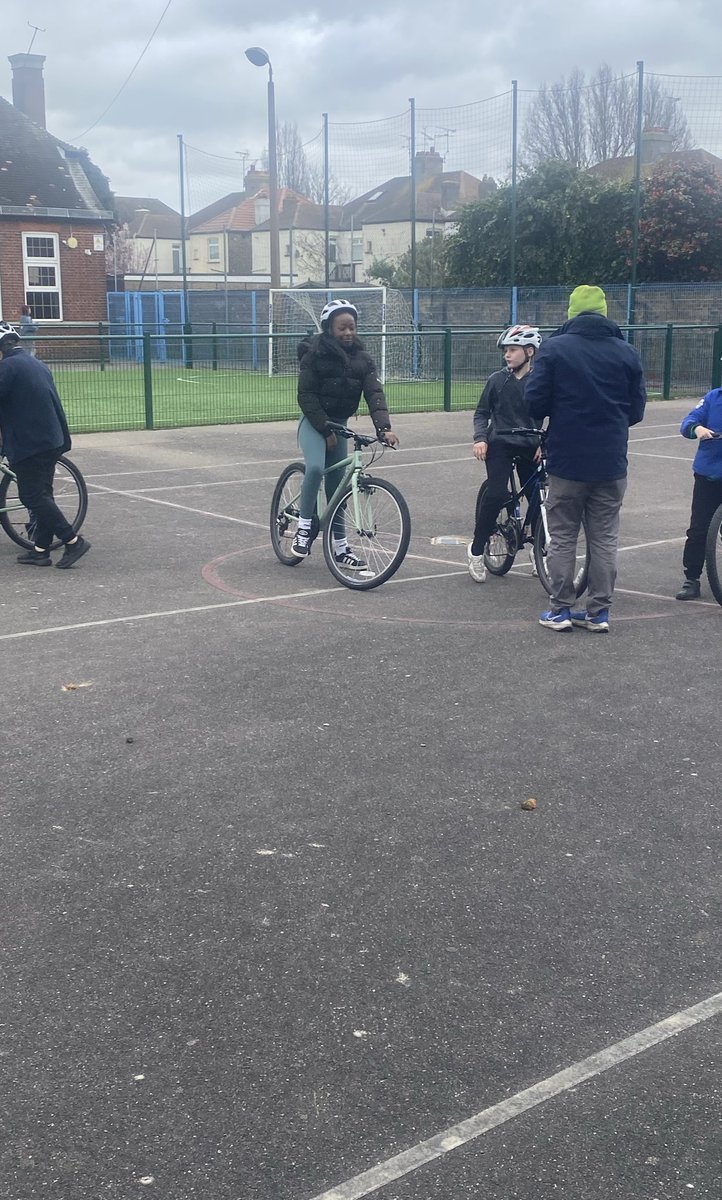 Victory Park Academy tweet media