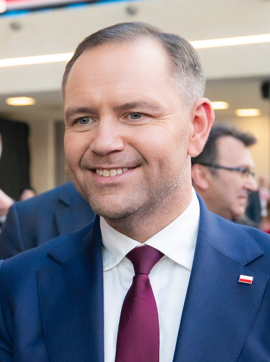 Tak wygląda zdradziecka morda biegająca na pasku  pomarańczowego pedofila Krasnowa i jego pana Putina.