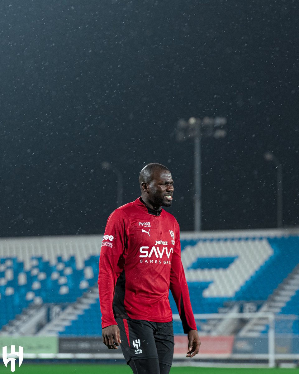 اللهم اجعلها أمطار خير وبركة 🌧️