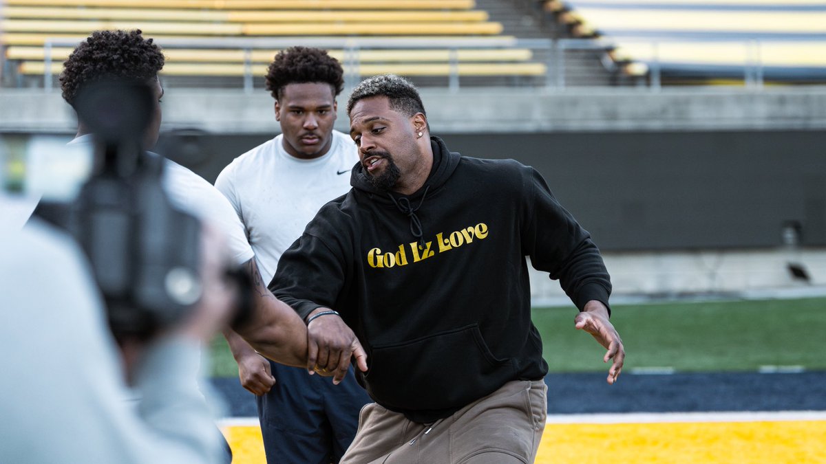 Cal Football tweet media