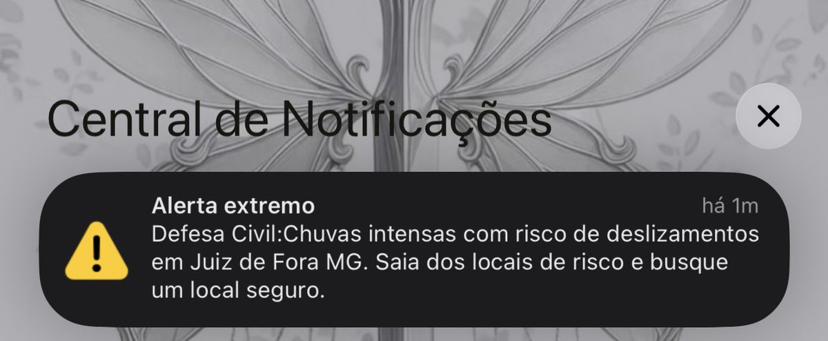 esses alertas da defesa civil vao me deixar maluca, parece qi o mundo tw acabando