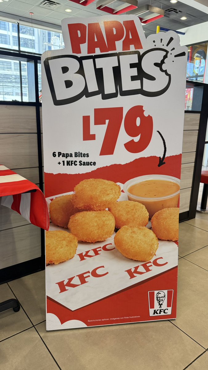 RevistaZT's tweet photo. TRENDY TOPIC ✨❤️

Papa Bites &amp; Strawberry Cheesecake Sundae Publicity.

Nos complace anunciar el lanzamiento oficial de dos nuevas propuestas que llegan para ampliar
nuestra oferta de complementos.

@KFC_ES https://t.co/xiSEJ27vNi