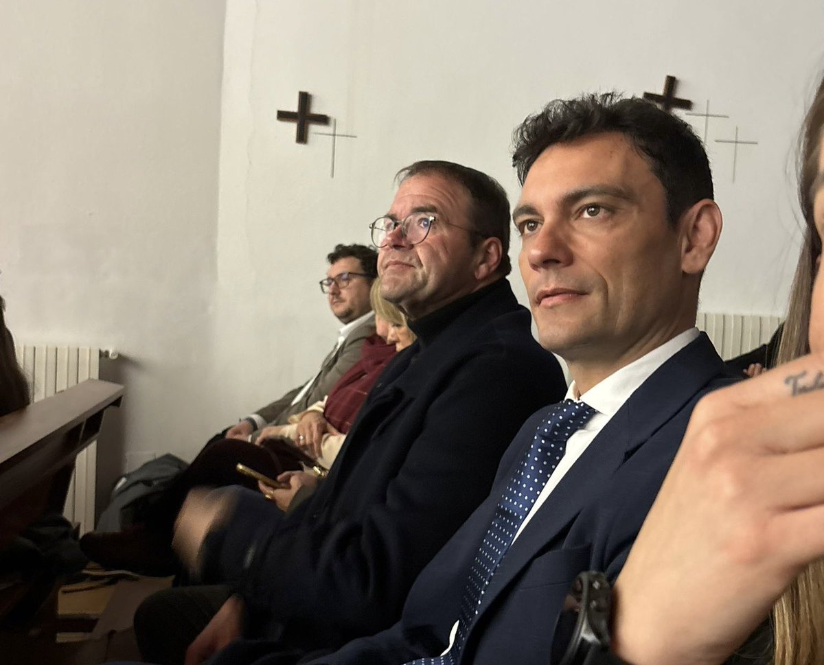 PresidenciaGOIB's tweet photo. 💜 Assistim a la III Cerimònia dels Premis Kali, organitzada per la Fundació Naüm Projecte Socioeducatiu (@projectenaum) amb motiu del Dia de la Dona. Un acte emotiu que reconeix l’esforç i el compromís de dones que han superat obstacles i són inspiració per a tota la comunitat.

🤝🏼 El director general de Immigració i Cooperació al Desenvolupament, @ManuPavonIB, ha volgut acompanyar aquesta iniciativa que impulsa la força i les oportunitats per construir una societat més justa.