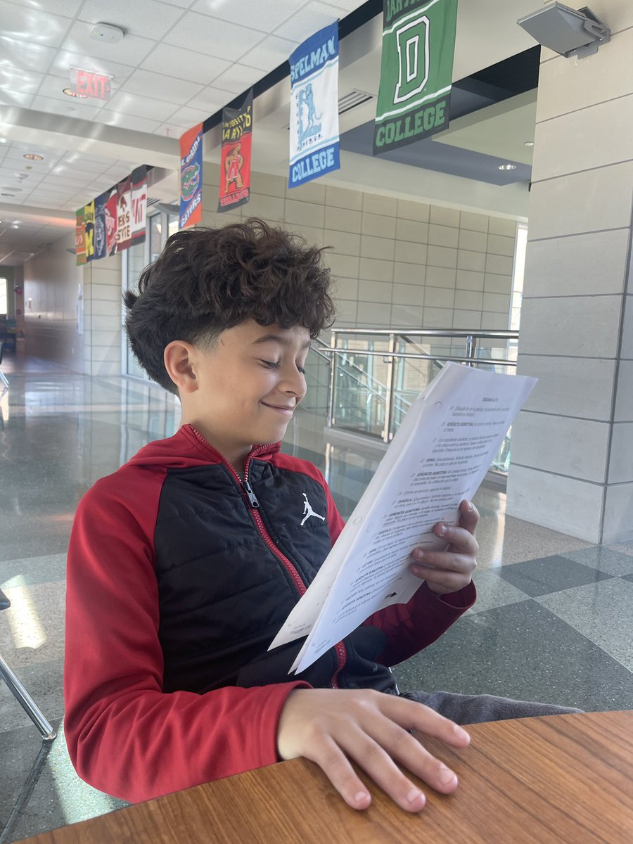 Cynthia Urteaga tweet media