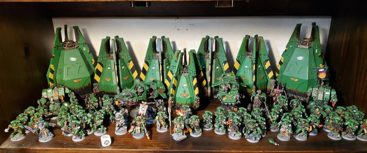 CarotGun's tweet photo. @johnabranch804 I don't have many army shots to be honest. Here's a case shot of my Salamanders. https://t.co/TJiTH7PnwK