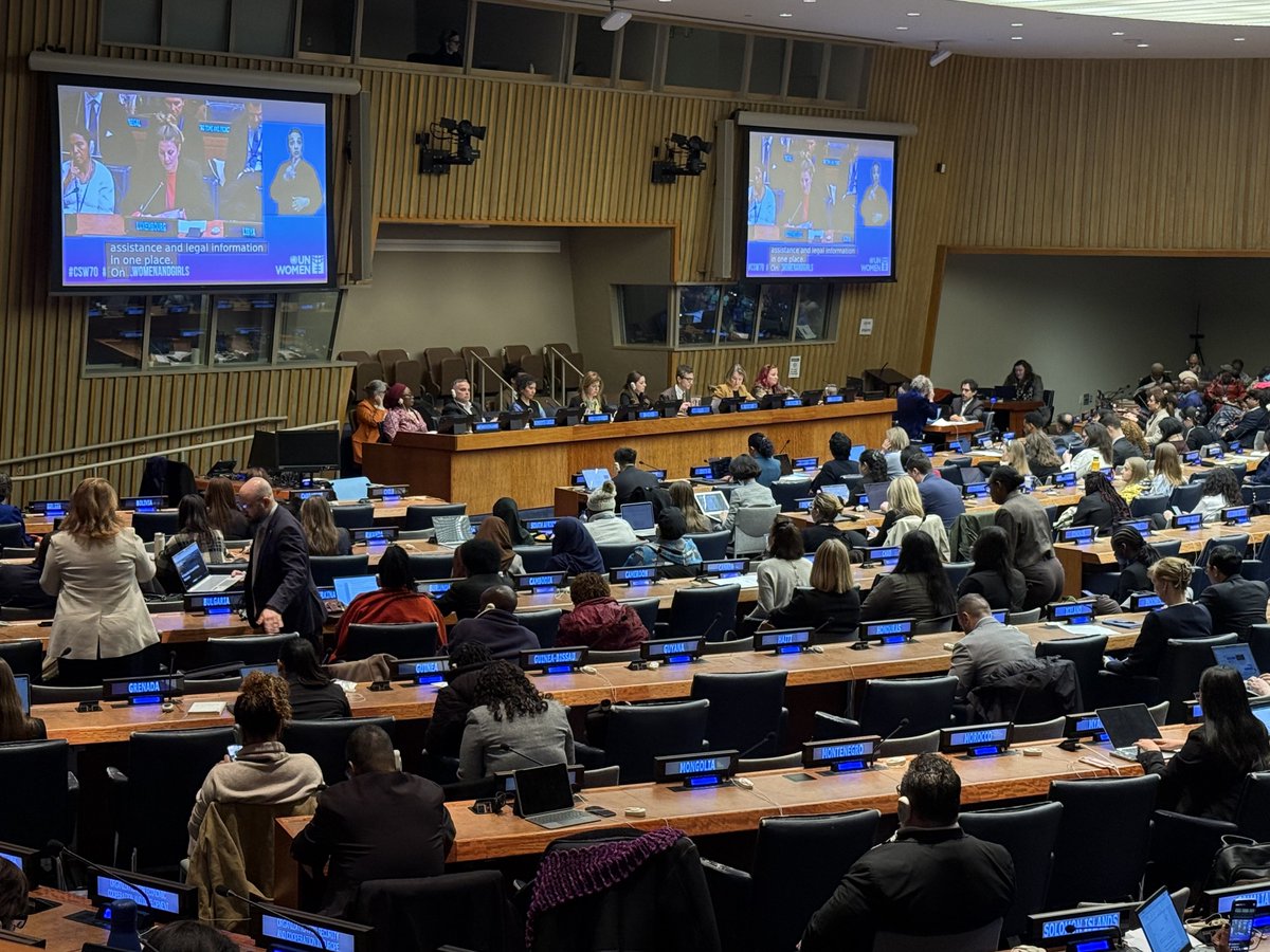 Billboard Chris 🌎 tweet media