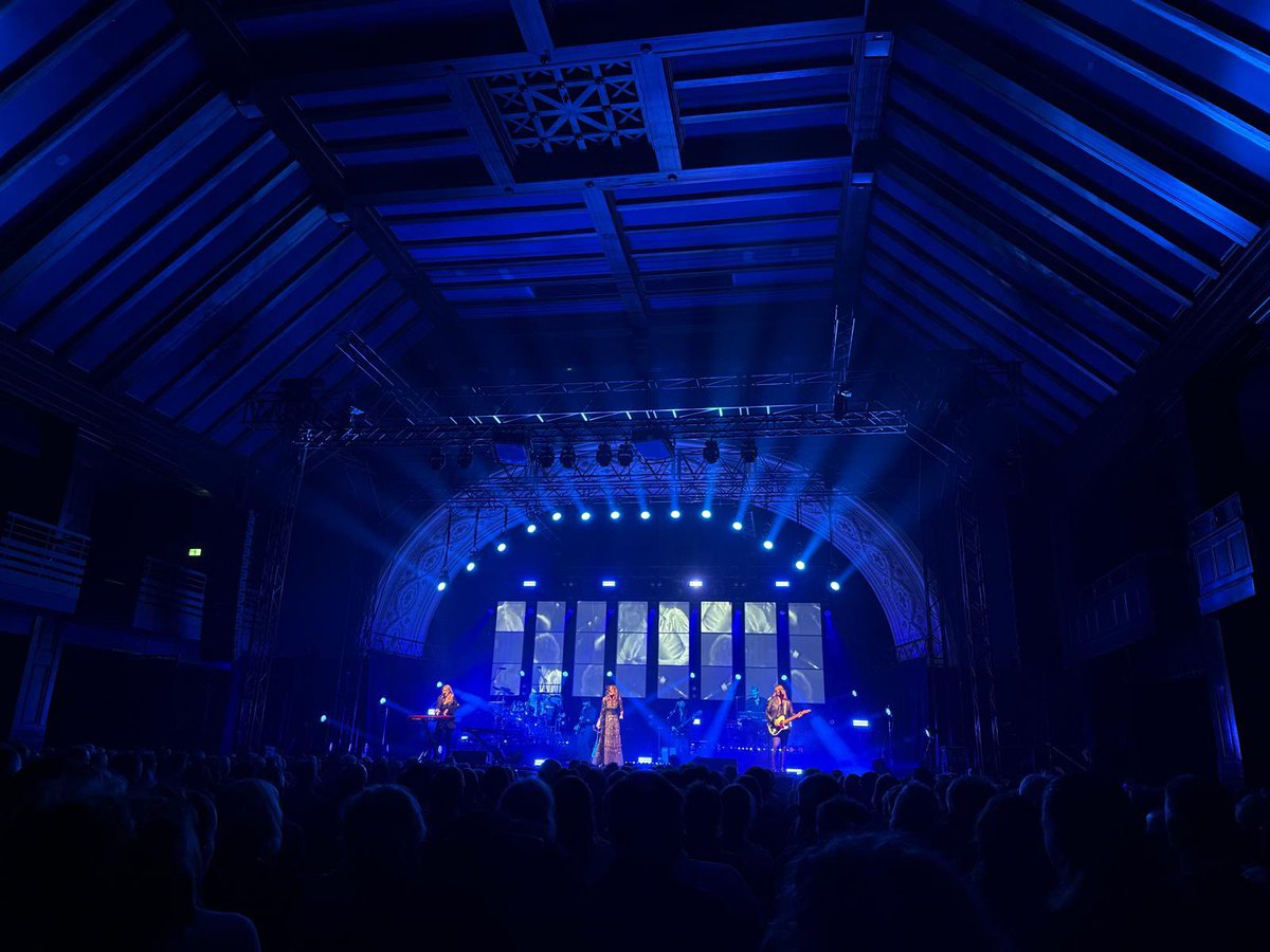 Rumours Of Fleetwood Mac tweet media