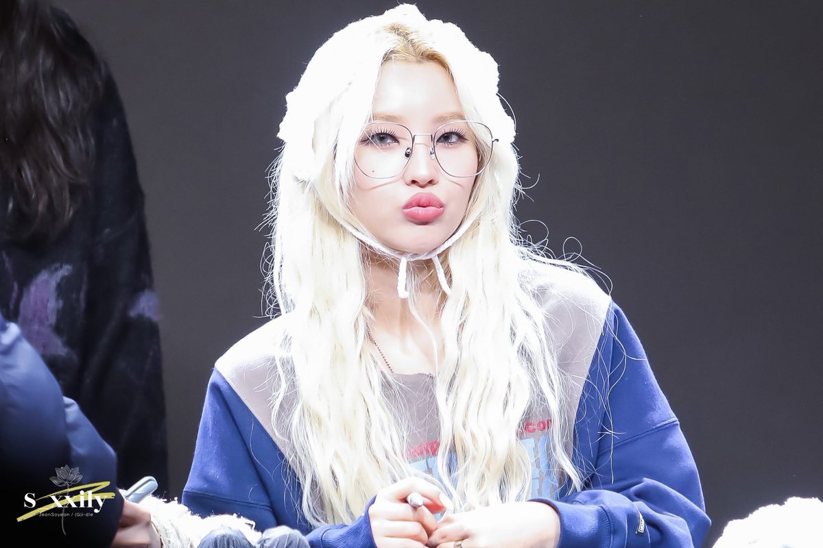 𝐻𝔘N𝕋ER ❥ in 𝙻oo𝙿 tweet media