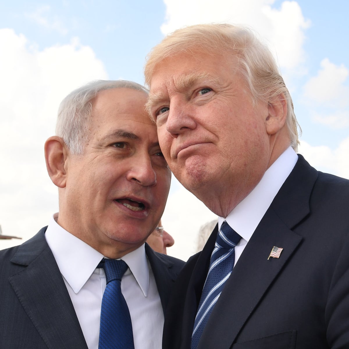 MOSSADil's tweet photo. 🇮🇱🤝🇺🇸 PM NETANYAHU PRAISES CLOSE COORDINATION WITH PRESIDENT TRUMP

While speaking on the U.S.–Israel campaign against Iran, saying the two leaders speak “almost every day” and make decisions together.

Netanyahu also hinted Israel is quietly building new regional alliances—partnerships that “weeks ago would have seemed imaginary,” potentially expanding on the Abraham Accords framework.

Stay connected, follow @MOSSADil.