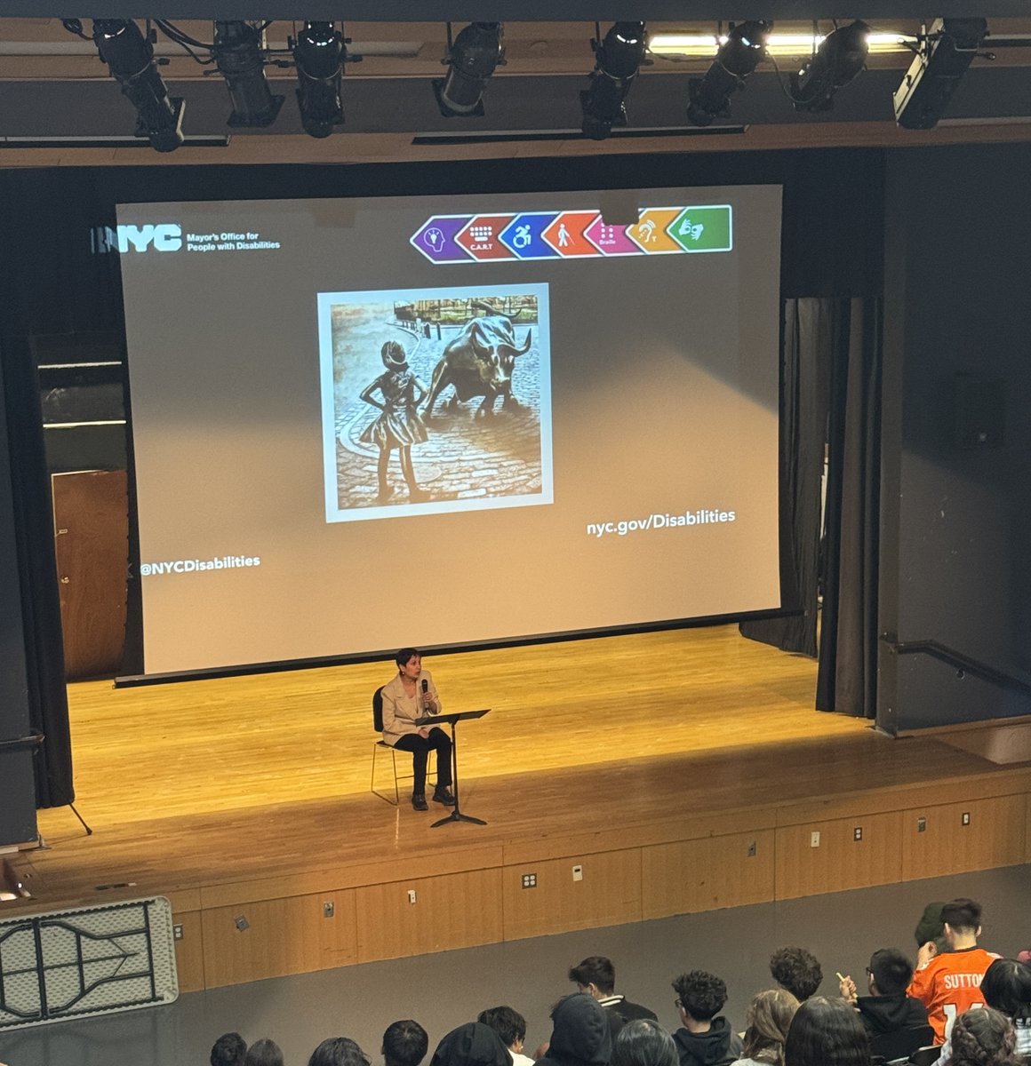 NYC MOPD tweet media