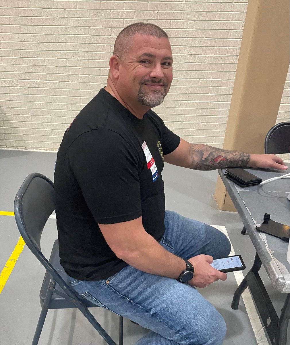 VBSO's tweet photo. During Thursday’s VBSO Community Blood Drive, our goal was 30 units — and our amazing donors delivered 32 units to help save lives.

Thank you to everyone who donated and to the outstanding @RedCross blood drive staff who made the event such a success.

#VBSOconnect #GiveBlood #CommunityStrong