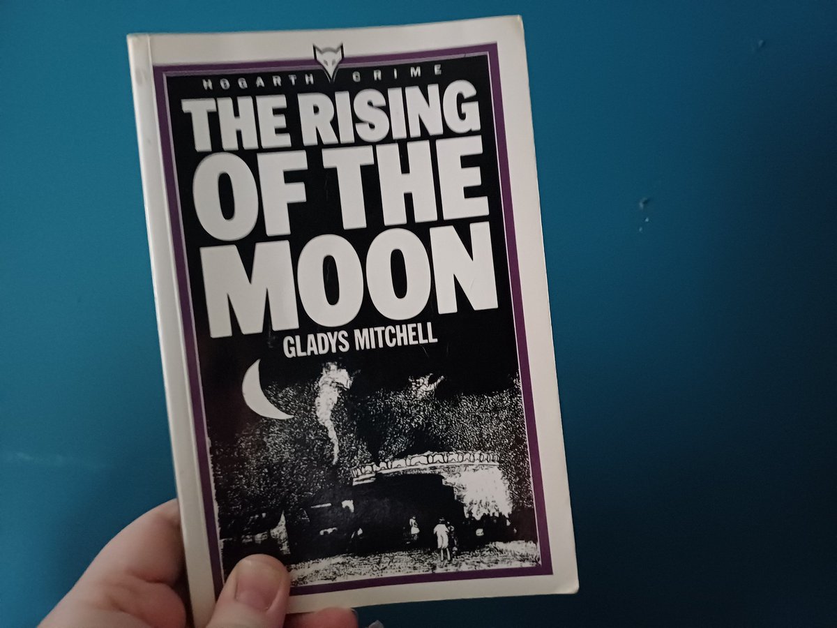 dutchPaul's tweet photo. Not sure from where the recommendation came but just finished reading "The Rising of the Moon" by Gladys Mitchell, first published 1945. Bit of light (or is that dark?) relief on book front. Prolific author. Bought three more titles in her Mrs Bradley series on strength of it. 📚 https://t.co/GU8Kp3x2J9