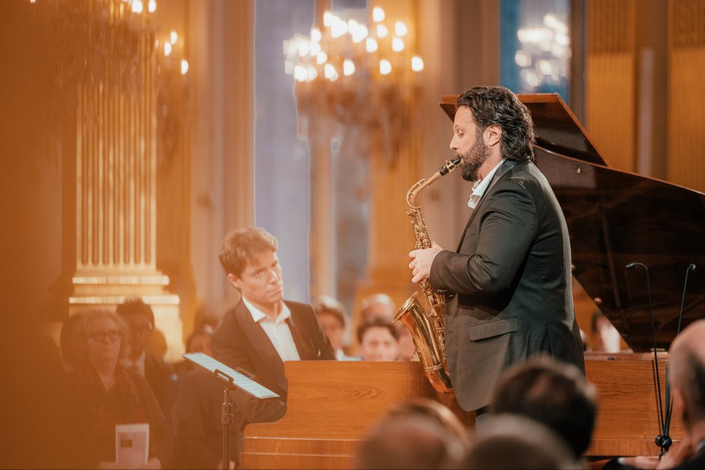 Belgian Royal Palace tweet media