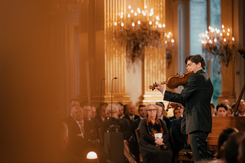 Belgian Royal Palace tweet media