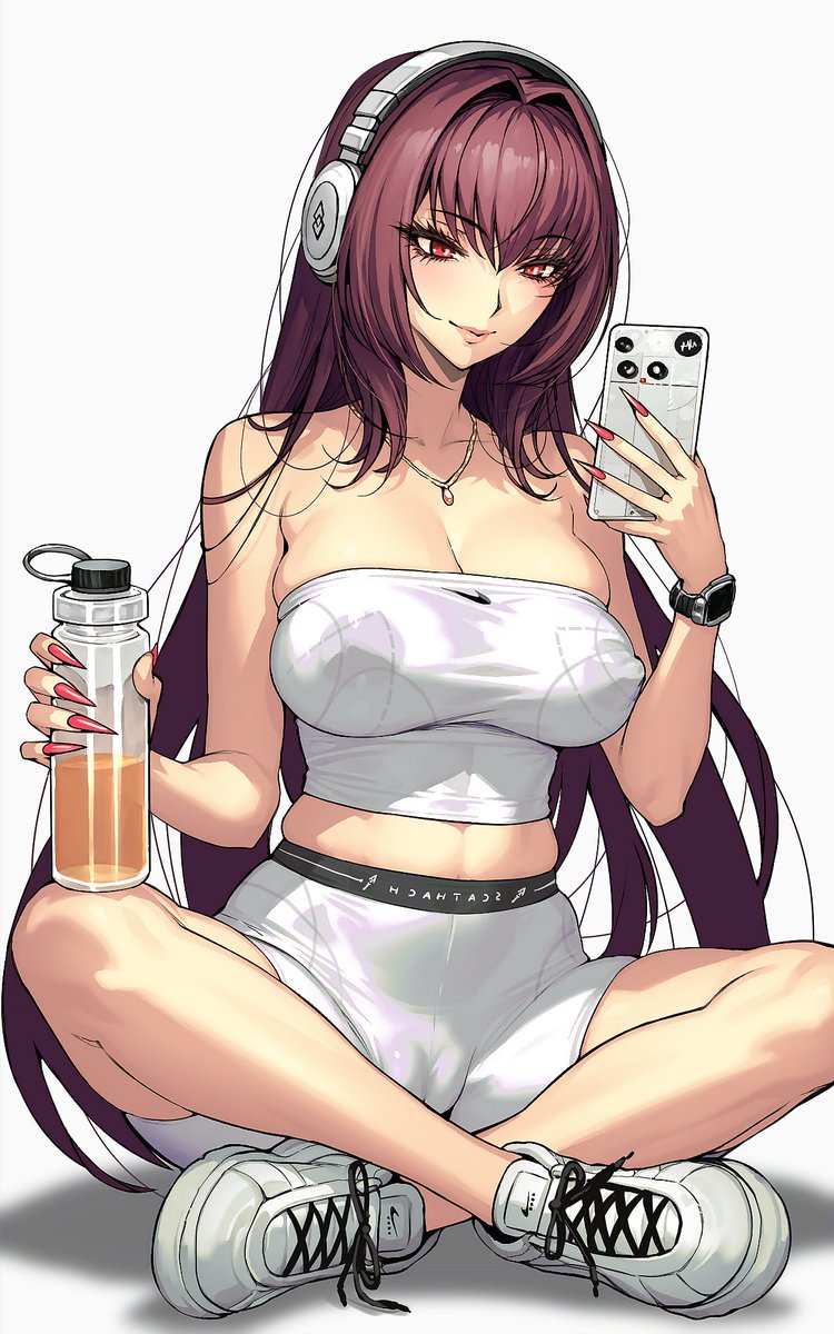 YourShishou's tweet photo. She's got a thing for staying fit if she's going to last longer than you. https://t.co/Xbuzq4P4mS