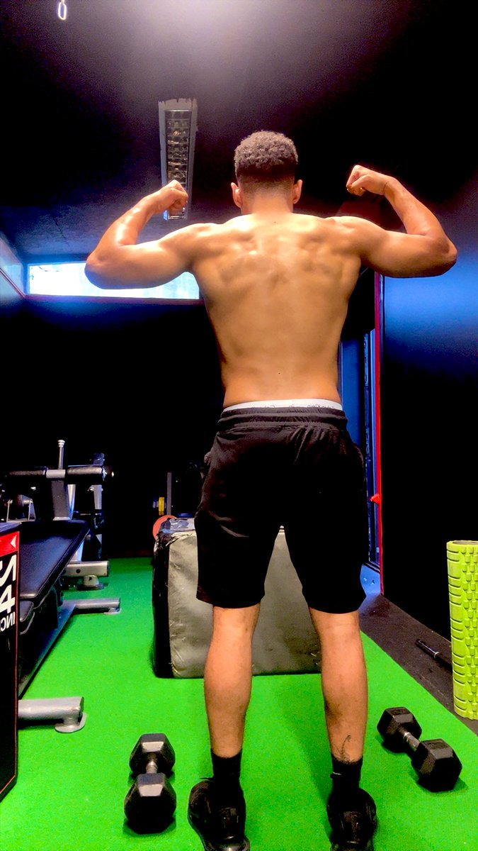 Charles Samuel tweet media