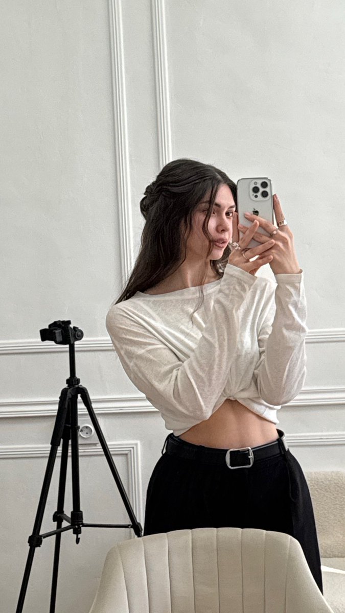 dafromesss tweet media