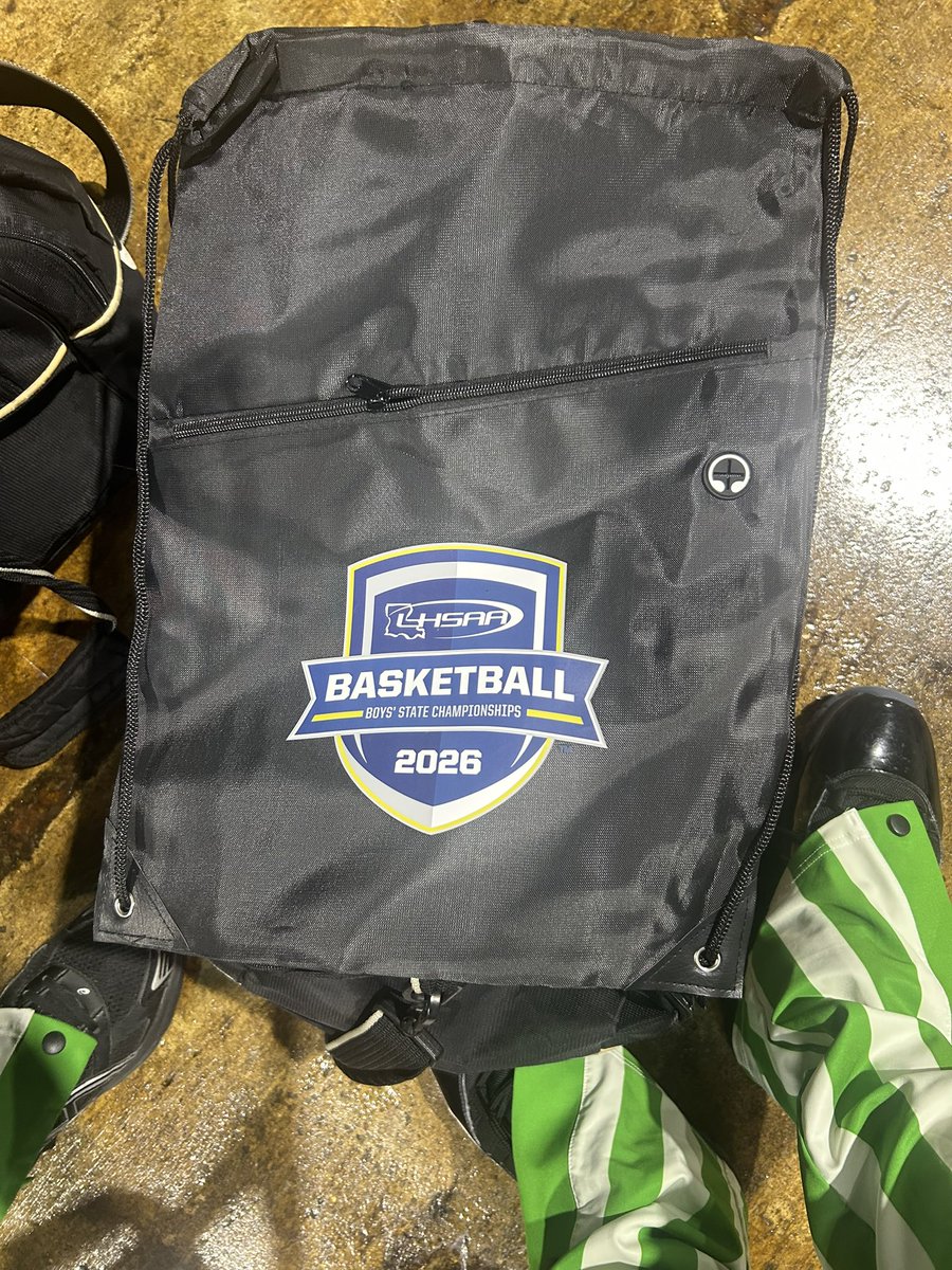 Jroberson_2029's tweet photo. Great varsity season my freshman year learned a lot of new things this year playing at the varsity level even though we fell short in the semi-finals we had a great run now is time for us to put in all the work we can and win it all next year💐7️⃣7️⃣7️⃣ https://t.co/fKlBAuTNwB