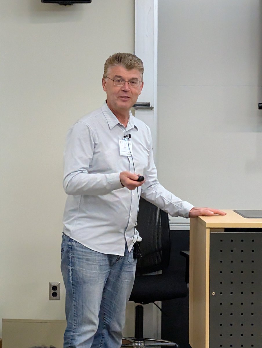 HirokiSayama's tweet photo. Georgi Georgiev discusses self-organization of systems based on the least action principle
#NERCCS2026 https://t.co/EBdGkqJCiS