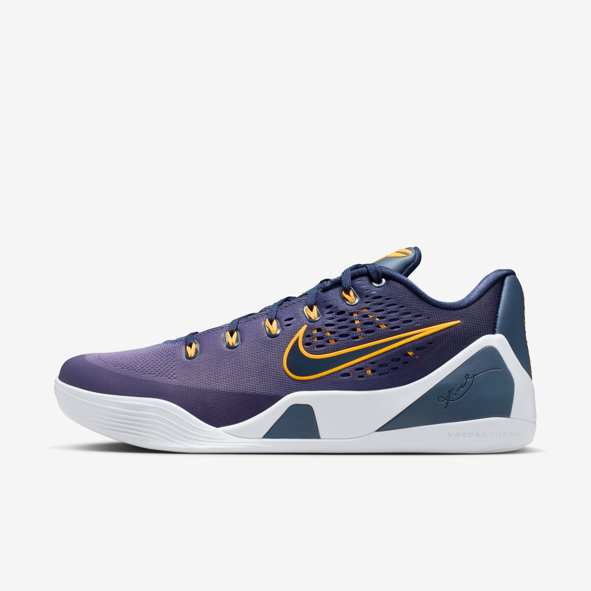 J23app's tweet photo. Kobe IX Elite Low EM Protro "Daybreak" on Nike #Ad

Link -> https://t.co/jYnZR3f5oR https://t.co/gFmHNHQWhS