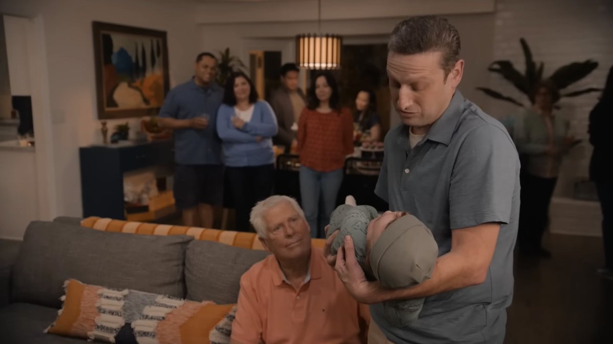 MitchLaughLove's tweet photo. Love this last scene from Marty Supreme... So beautiful. #MartySupreme #Oscars #Safdies https://t.co/2mQDJdMPKv