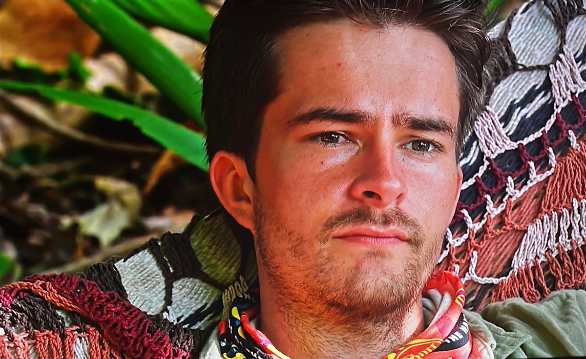kelechi_xo's tweet photo. The concept of Charlie being so traumatized from being betrayed by his closest ally in 46 that he’s targeting RIZO, the most loyal ally of the winner of 49 😭😭😭
#Survivor #Survivor50 https://t.co/QYh75WfZDd