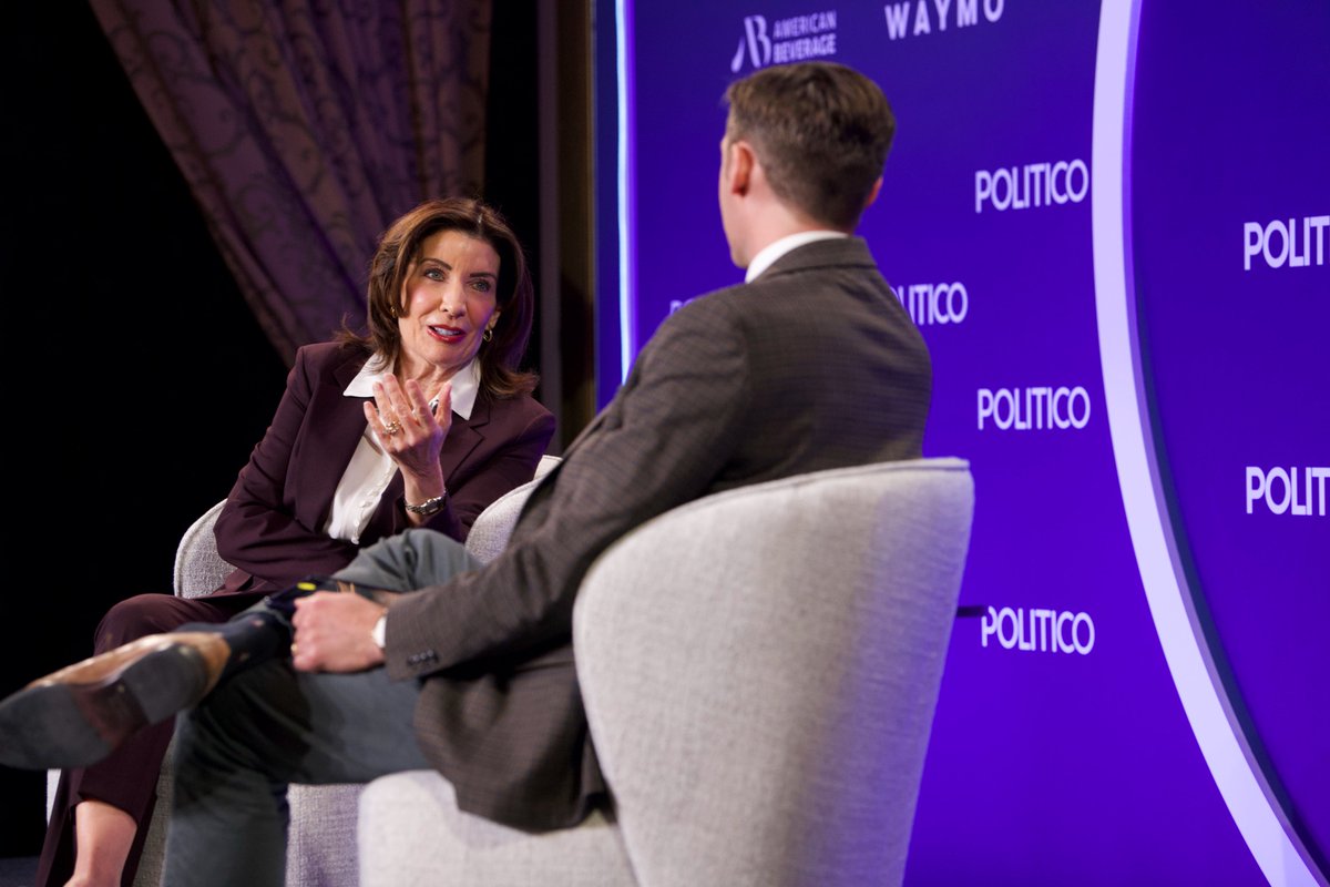 POLITICO Live tweet media