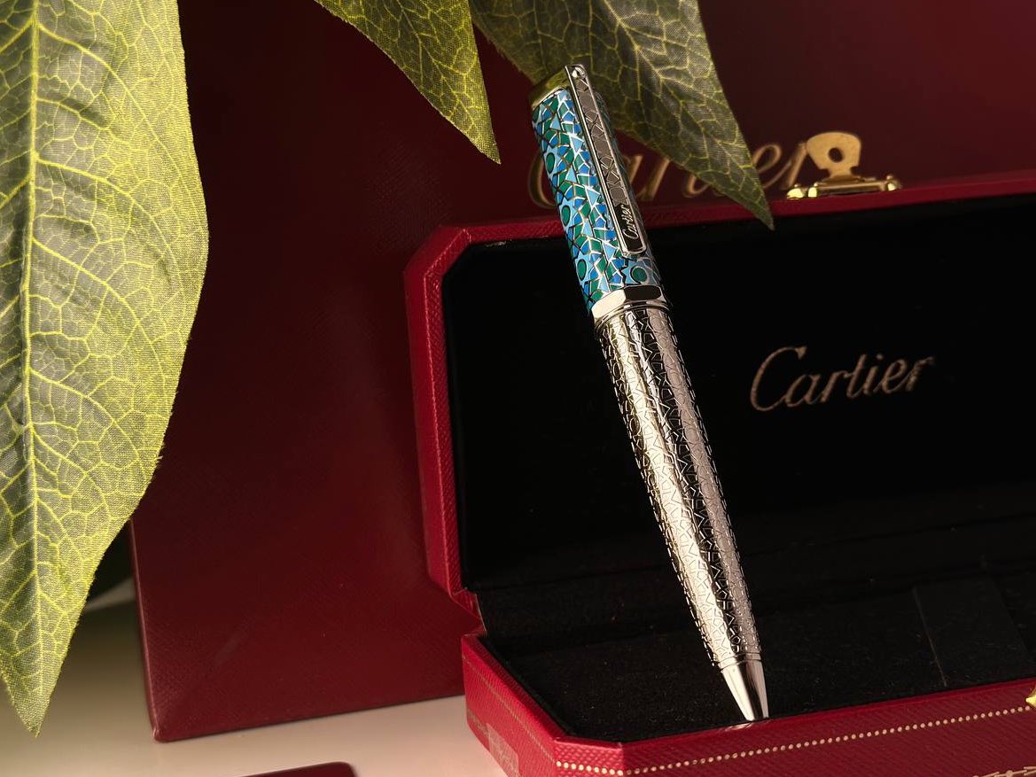 𝗦𝗧𝗢𝗥𝗘.𝗝𝗔𝗡𝗨𝗔𝗥𝗬 tweet media