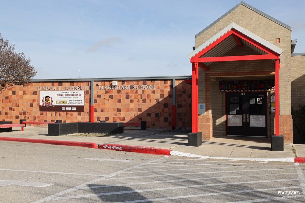 L.B. Johnson Elementary School tweet media