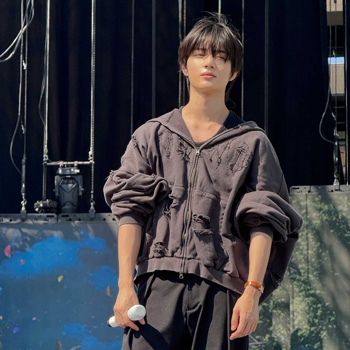 antiromanticus's tweet photo. hbd gyu bear ♡ very fond of you, always. https://t.co/HdLIibHFmS