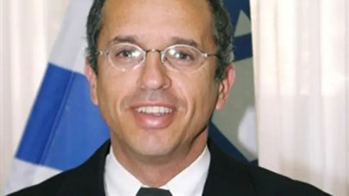 אני שב על אשר התחייבתי כאן כבר מספר פעמים: אעשה בל