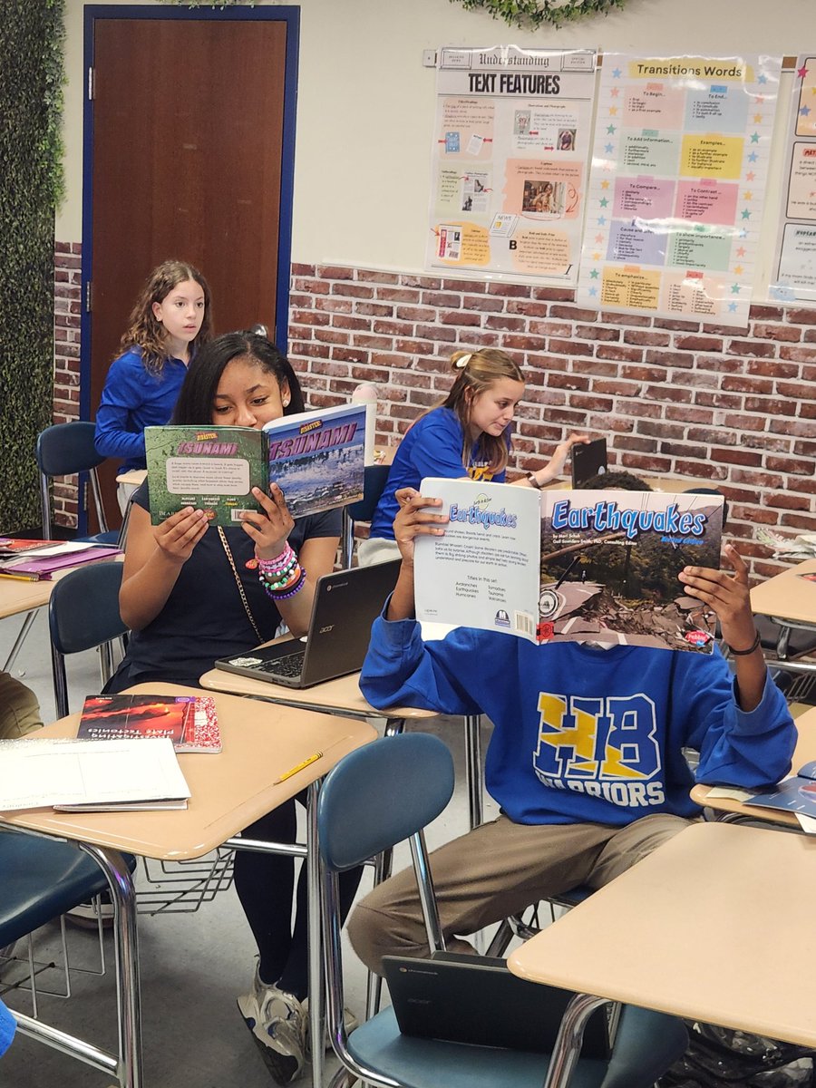 Mrs. Talmo tweet media