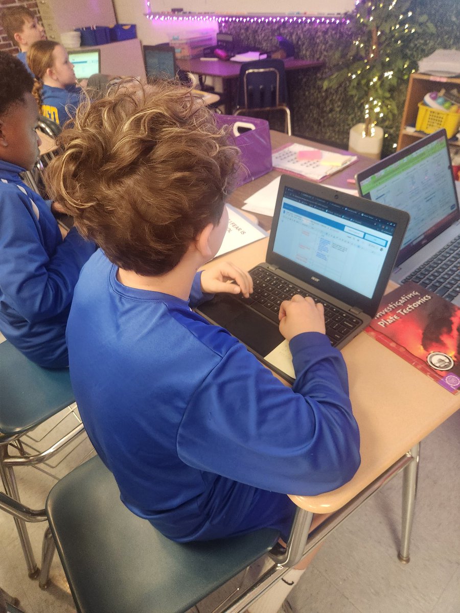 Mrs. Talmo tweet media