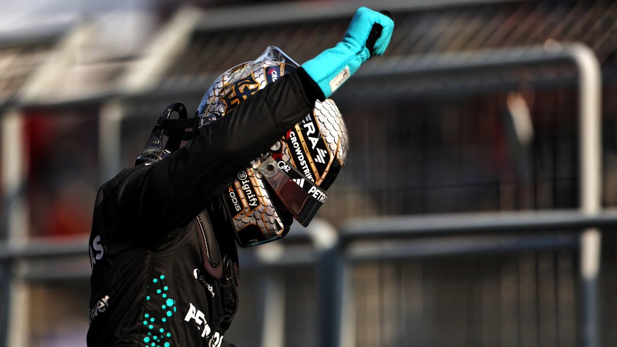 DeltaData_'s tweet photo. ⭐ Our Best Performances by year at #ChinesseGP 🇨🇳

2025 - George Russell 🇬🇧
2024 - Esteban Ocon 🇫🇷
2019 - Daniel Ricciardo 🇦🇺
2018 - Fernando Alonso 🇪🇸
2017 - Max Verstappen 🇳🇱
2016 - Daniel Ricciardo 🇦🇺
2015 - Max Verstappen 🇳🇱
2014 - Fernando Alonso 🇪🇸
2013 - Daniel Ricciardo 🇦🇺
2012 - Nico Rosberg 🇩🇪
2011 - Heikki Kovalainen 🇫🇮
2010 - Jenson Button 🇬🇧
2009 - Sebastián Buemi 🇫🇷
2008  - Fernando Alonso 🇪🇸
2007 - Sebastian Vettel 🇩🇪
2006 - M. Schumacher 🇩🇪
2005 - Fernando Alonso 🇪🇸
2004 - Nick Heidfeld 🇩🇪