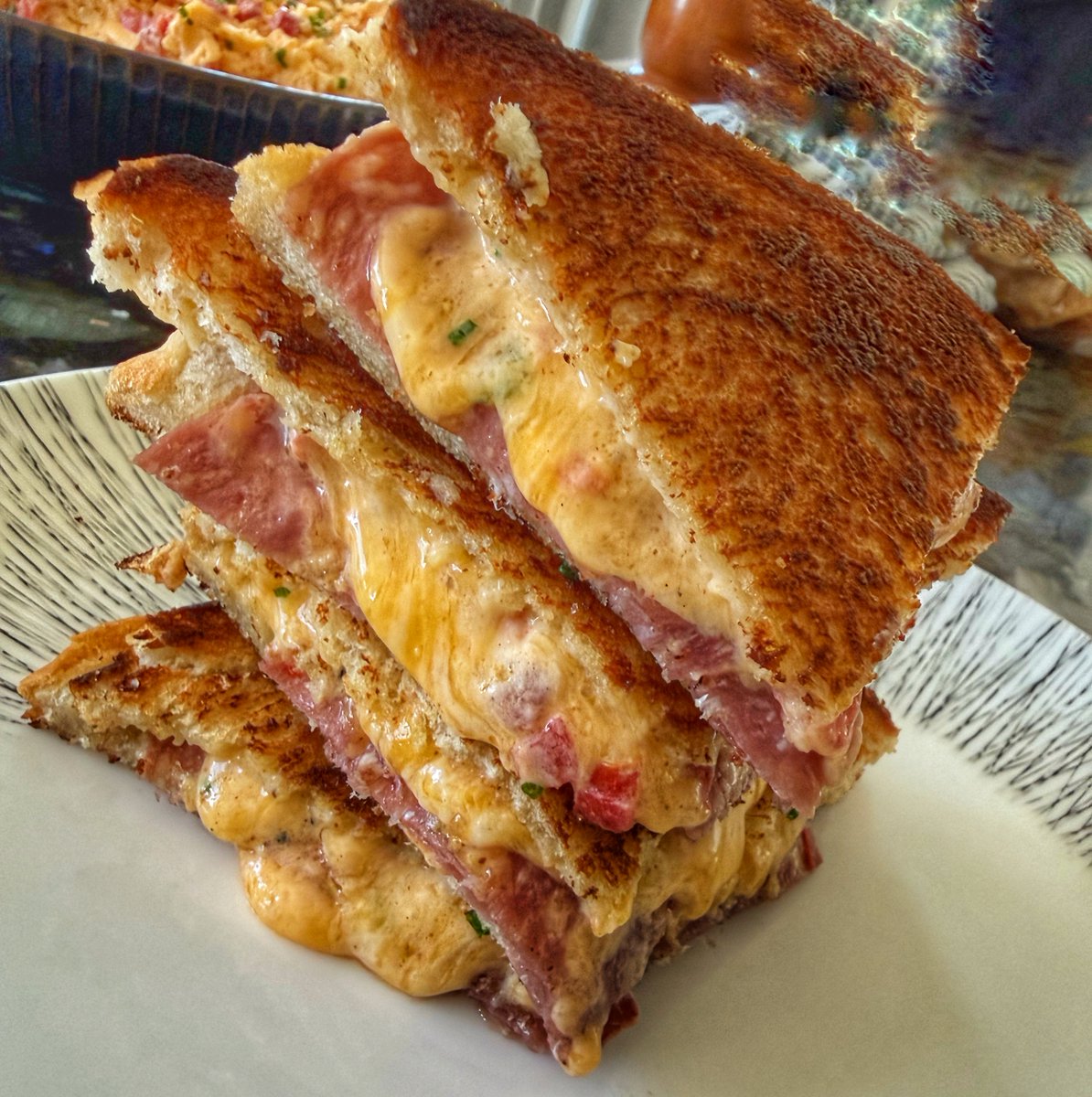 Chef Andrew Gruel tweet media