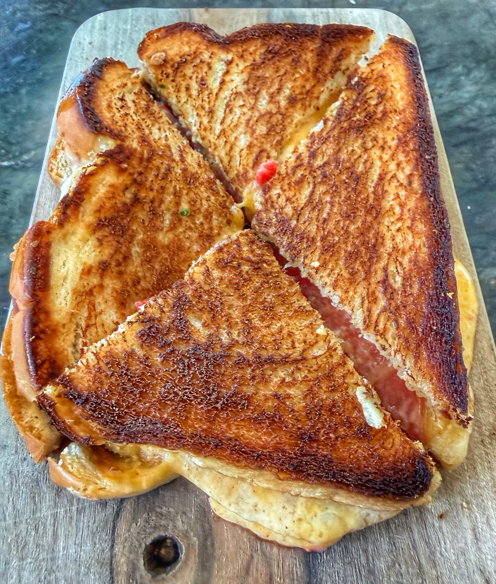 Chef Andrew Gruel tweet media