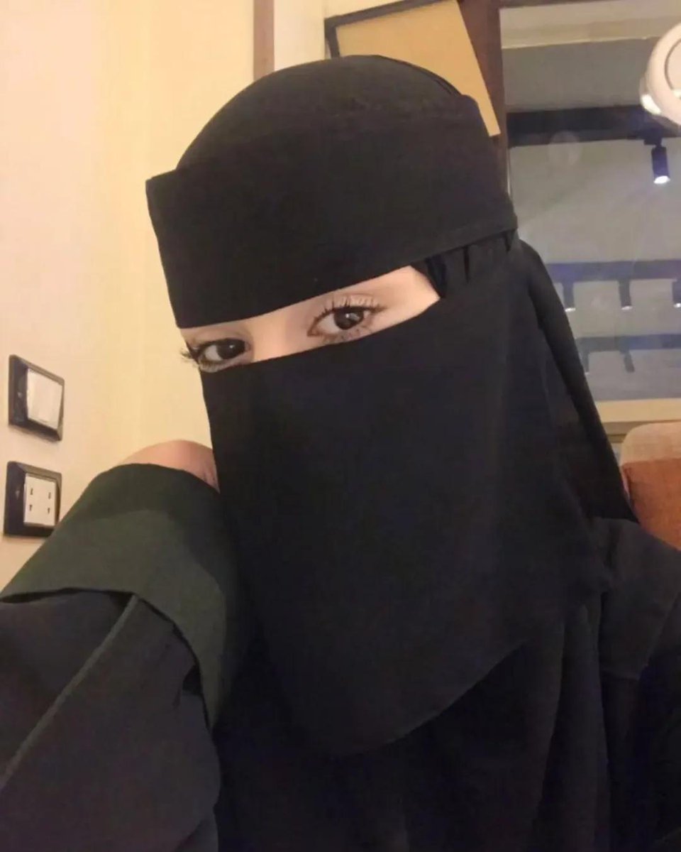 الملكه الحنونه tweet media