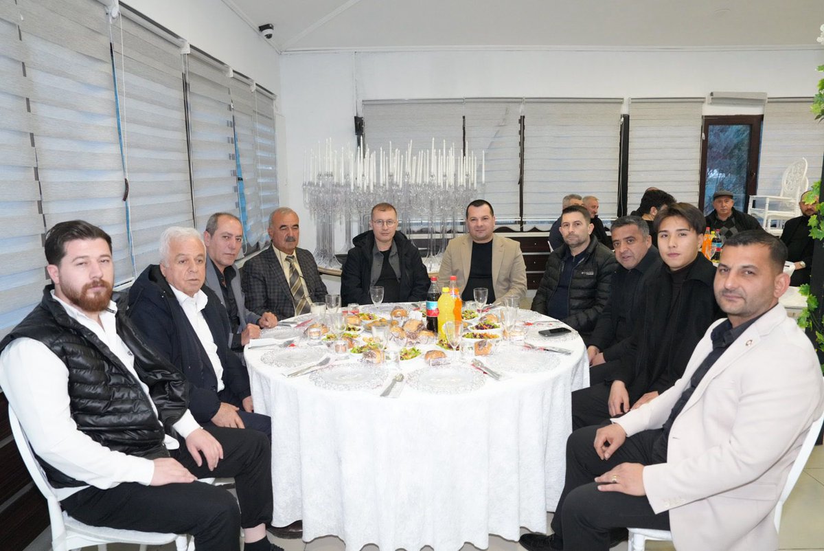 İlçe Başkanımız Sayın Satılmış Ezandemir ve Yönetim Kurulumuz, Çubuk Dernekler Federasyonu’nun düzenlemiş olduğu Geleneksel İftar  yemeğine katılmıştır.