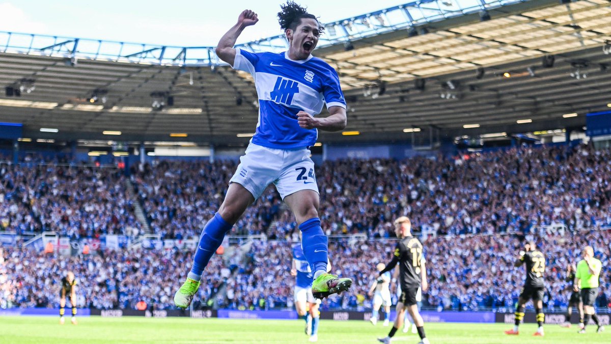 EddieNeddie tweet media