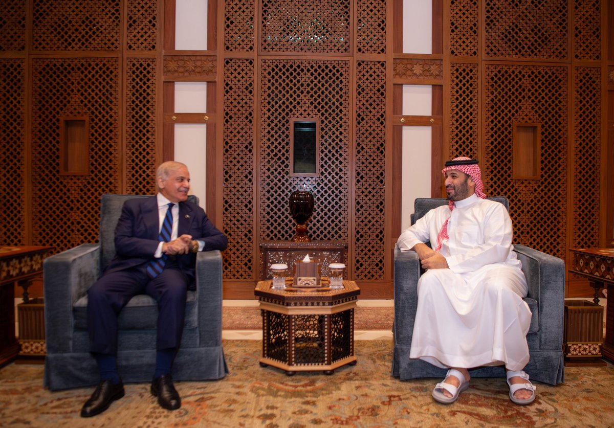 مالك الروقي tweet media