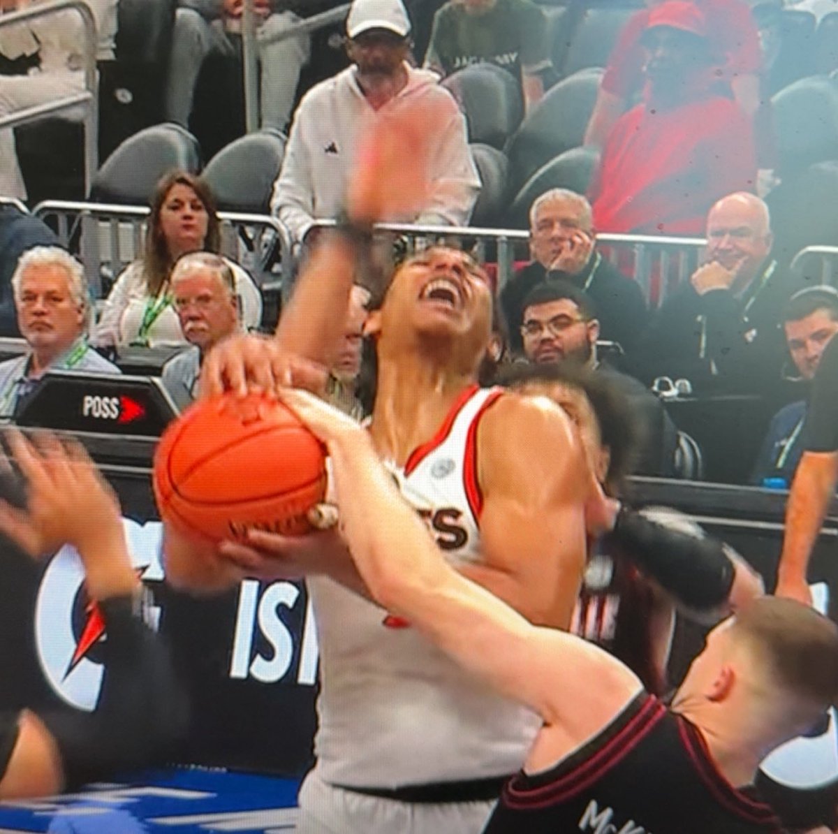 Foul on Louisville 😂😂